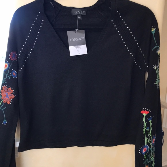Topshop Floral Bell Sleeve Top - Picture 1 of 6